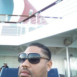 Meet your Posher, Eric